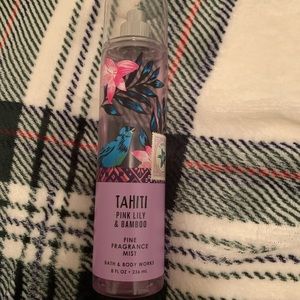 Tahiti Pink Lilly & Bamboo